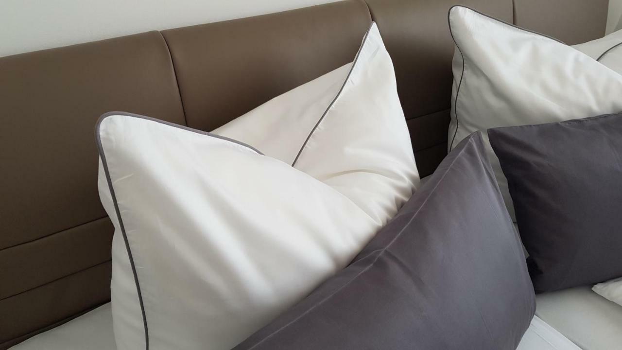 Apartment Aria Exclusive Петрчане Екстер'єр фото