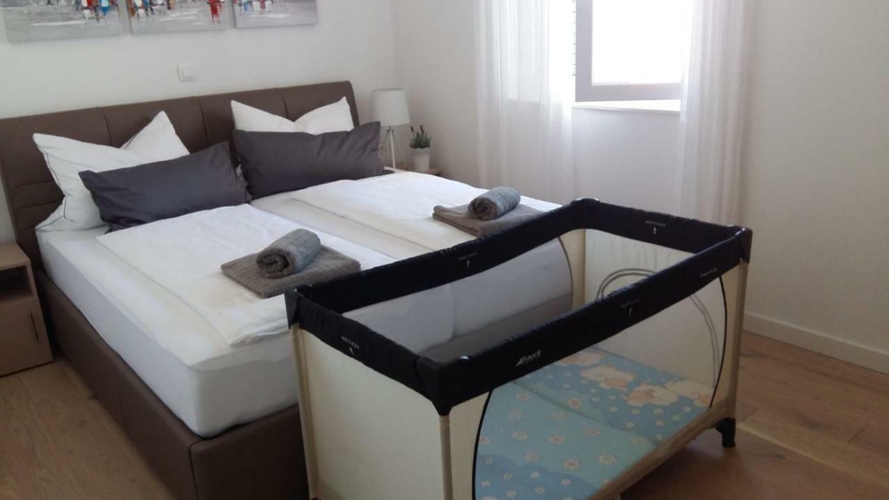 Apartment Aria Exclusive Петрчане Екстер'єр фото